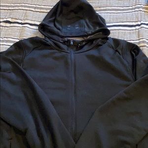 Men’s black Under Armour cold gear zip up